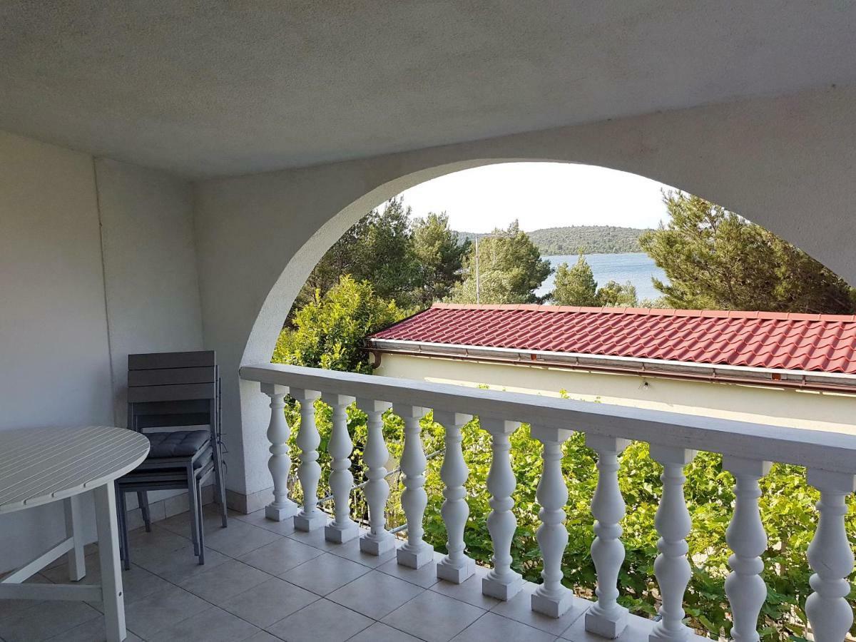 Apartments Vila Leona Pirovac Exteriér fotografie